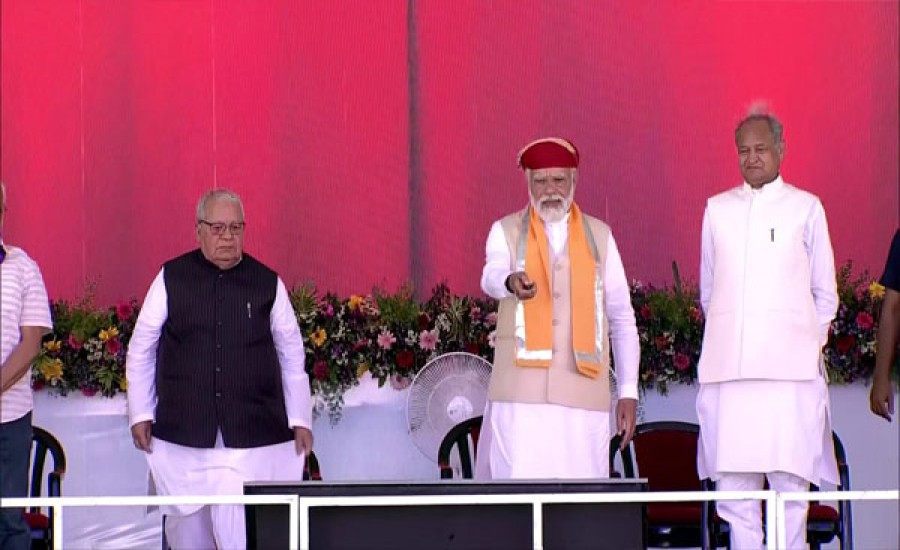 PM मोदी ने राजस्थान में 5,500 करोड़ रुपये से अधिक की परियोजनाओं का लोकार्पण और शिलान्यास किया